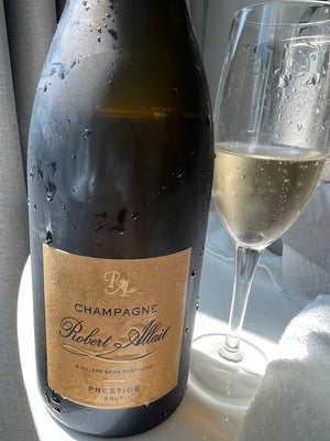 N.V. Robert Allait Champagne Cuvée Prestige 1.5L